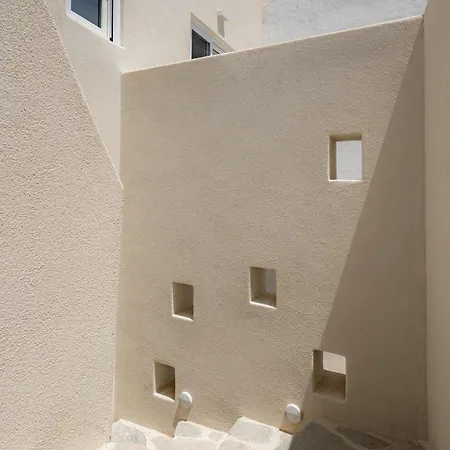 Naxia Gaia Hotel