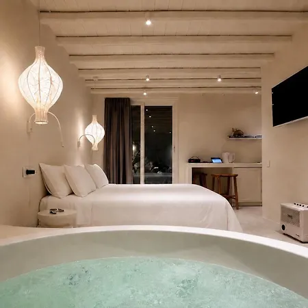Naxia Gaia Hotel *